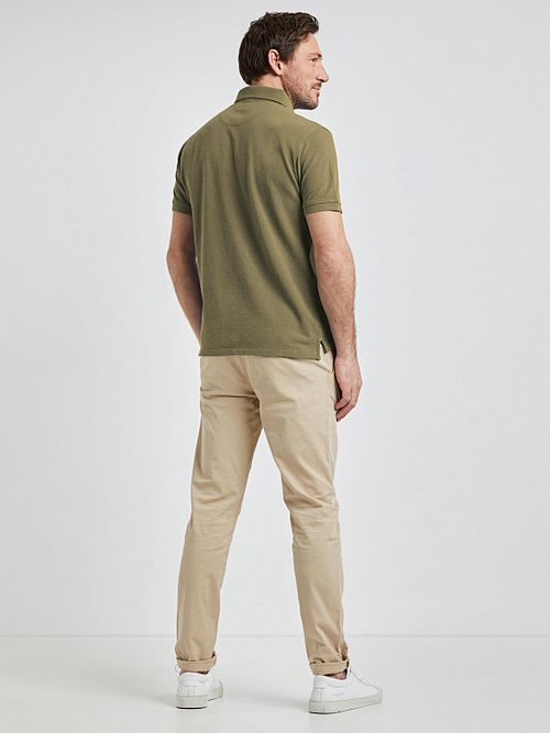 McGregor Piqué Poloshirt Olivgrün Model / Achterkant