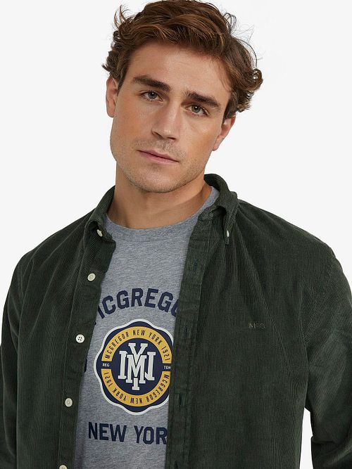 McGregor Shirt Corduroy Olive Green Model / Detail