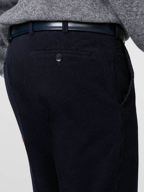 Meyer Chino Roma Ull Corduroy Navy Model / Zijkant