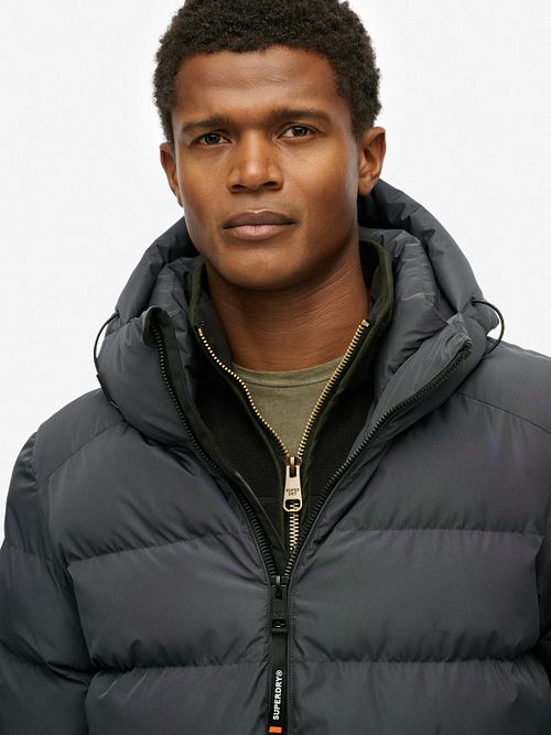 Model / Voorkant