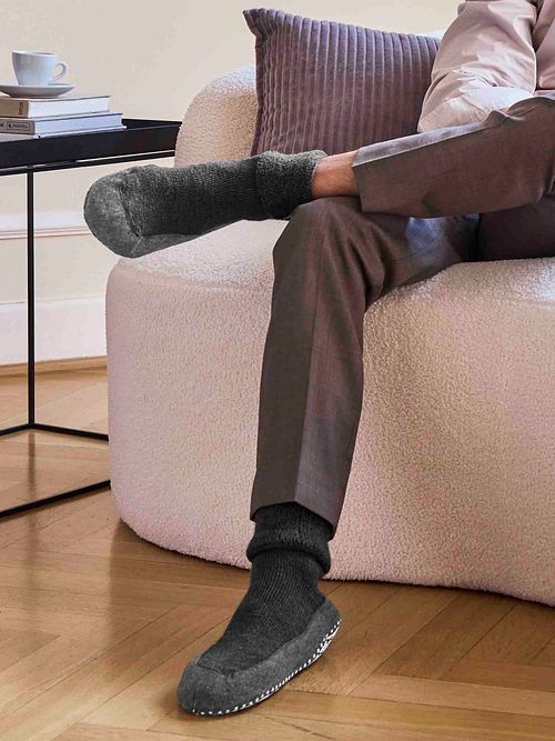 Falke Cosyshoe hjemmesko antracit Model / Sfeerbeeld