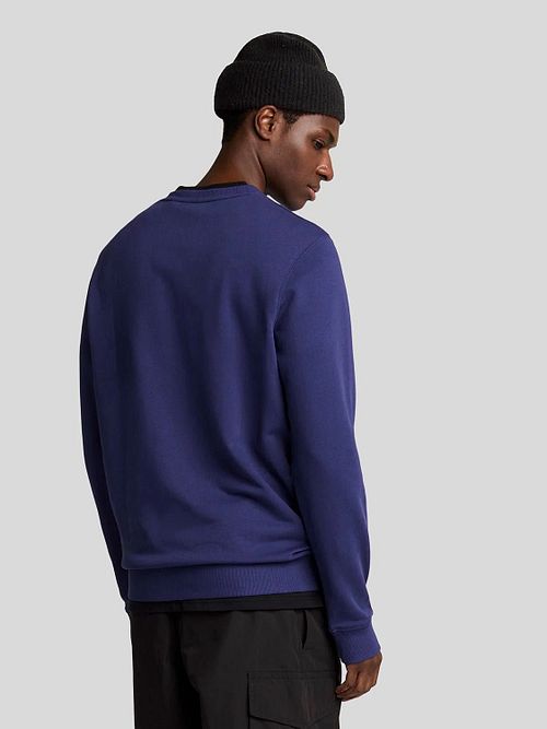 Lyle & Scott Genser Dyp Indigo Model / Achterkant