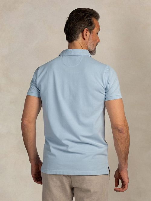 NZA Polo Hawera Sky Blå Model / Achterkant