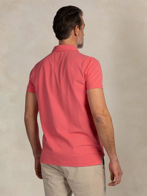 NZA Polo Hawera Mystic Roze Model / Achterkant