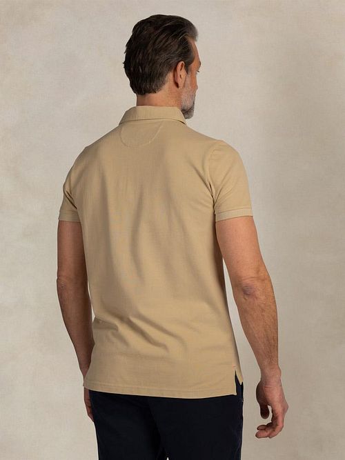 NZA Polo Shirt Hawera Beige Model / Achterkant