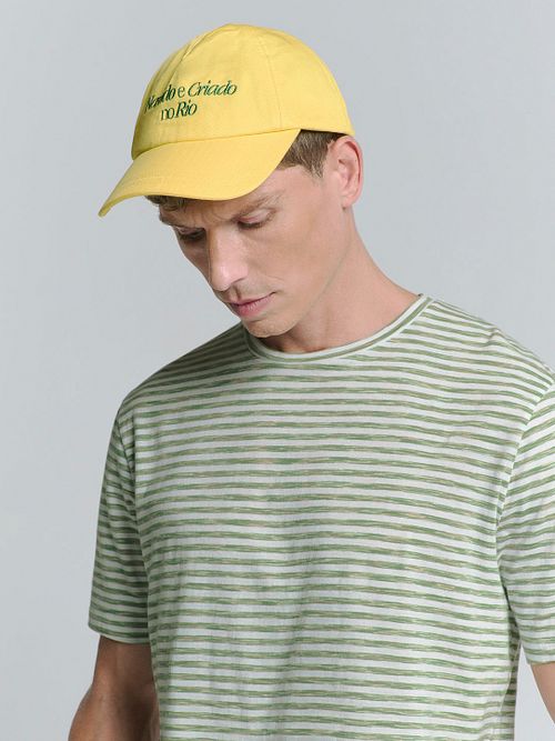 No Excess T-Shirt de rayas verde Model / Voorkant