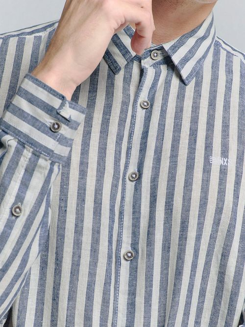 No Excess Chemise Bleu Rayé Model / Detail