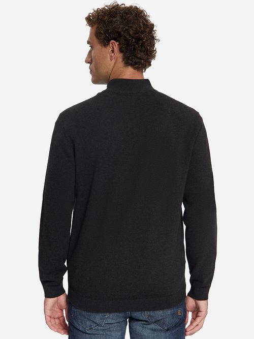 No Excess Half Zip Pull Marron Model / Achterkant