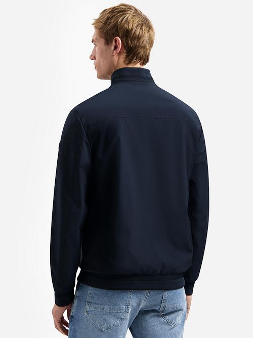 No Excess Jacket Marineblå Model / Achterkant