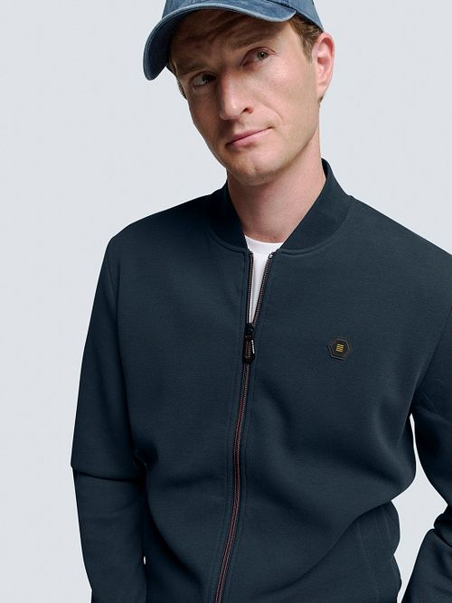 No Excess Vest Navy Model / Voorkant