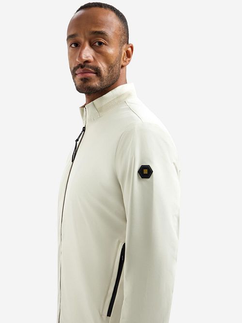 No Excess Jacket Off-White Model / Voorkant