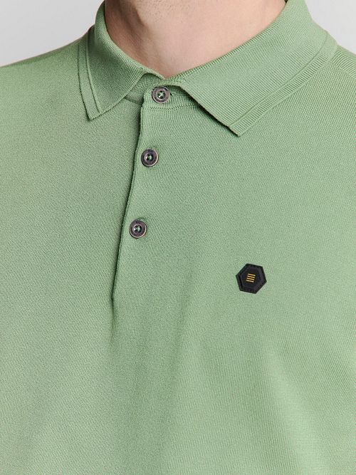 No Excess Knitted Poloshirt Groen Model / Detail