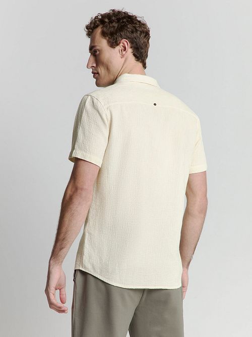 No Excess Short Sleeve Overhemd Structure Ecru Model / Achterkant