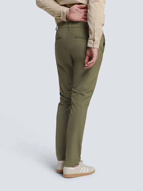 No Excess Chino 4-Way Stretch Sedoc Zielony Model / Achterkant