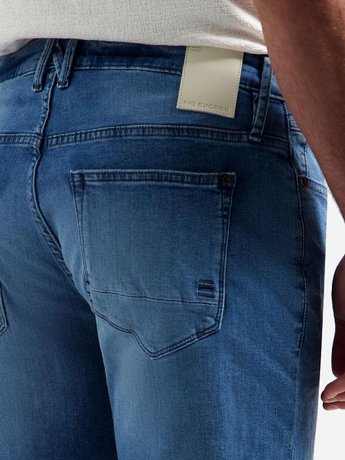 Szorty jeansowe No Excess z elastycznego denimu, efekt wybielenia Model / Detail