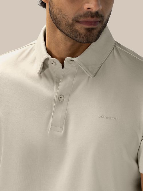 State of Art Poloshirt Jersey Interlock Råvit Model / Detail