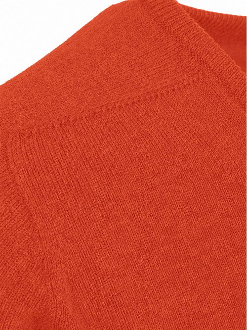 William Lockie V-Neck Lambswool Ember