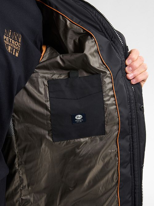 Parka Petrol Vermont czarna Model / Detail