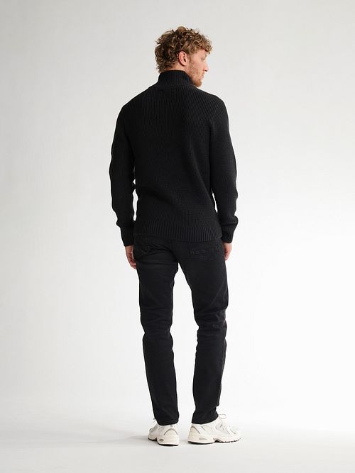 Petrol Half Zip Pullover Navy Model / Achterkant