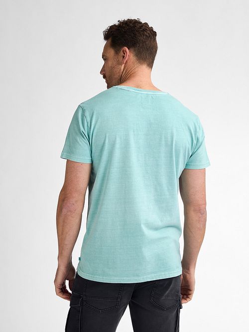 Petrol T-shirt Nyckel Melange Aqua Model / Achterkant