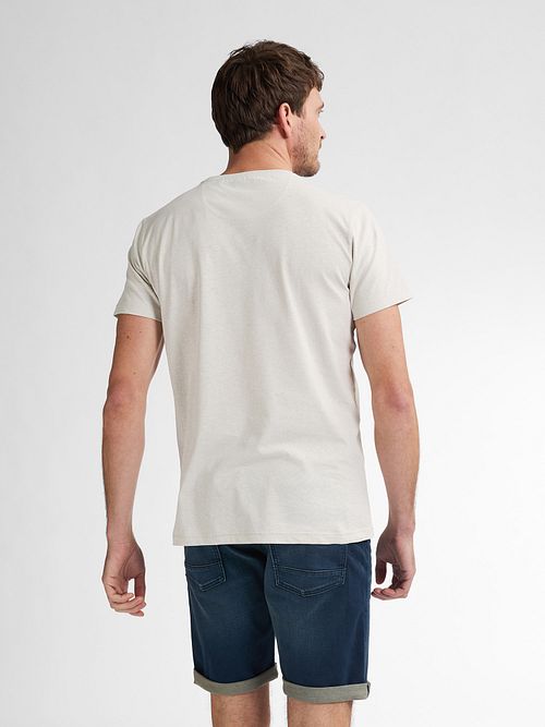 Petrol T-skjorte i Viewcrest Melange Ecru Model / Achterkant