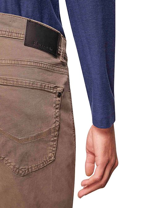 Pierre Cardin Broek Lyon Tapered Taupe Model / Detail