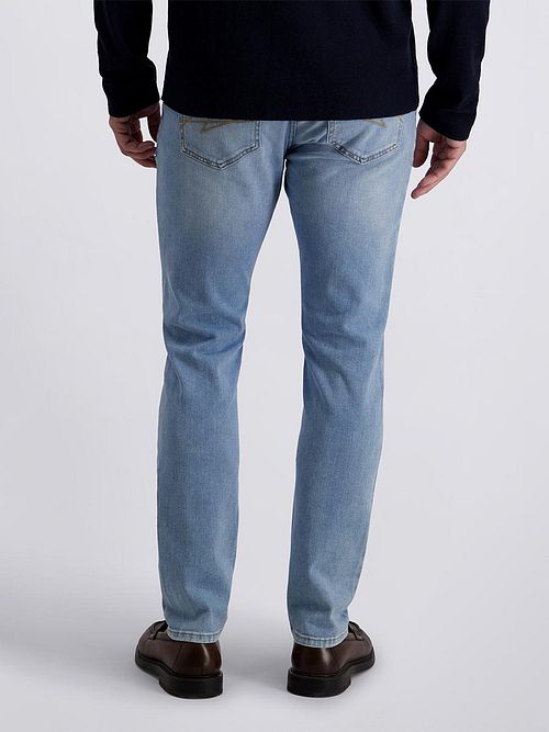 Pierre Cardin Jeans Limoux Tapered Future Flex Lyseblå Model / Achterkant