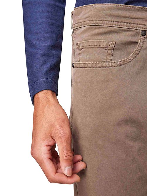 Spodnie Pierre Cardin Lyon Tapered w kolorze taupe Model / Detail