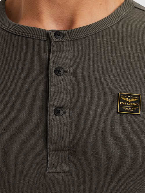 PME Legend Longsleeve T-Shirt Buttons Beluga Model / Detail