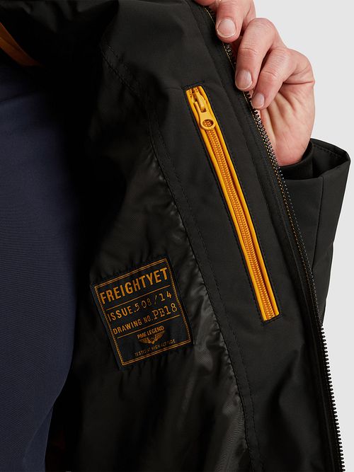PME Legend Veste Freightyet Noir Model / Detail