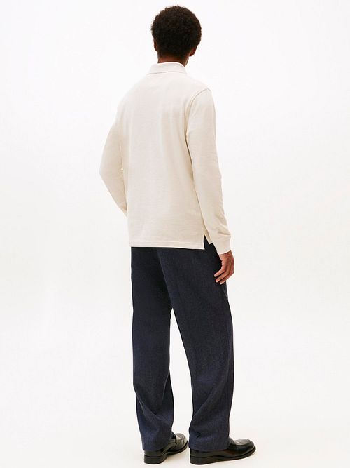 Polo de manga larga melange ecru de Tommy Hilfiger Model / Achterkant