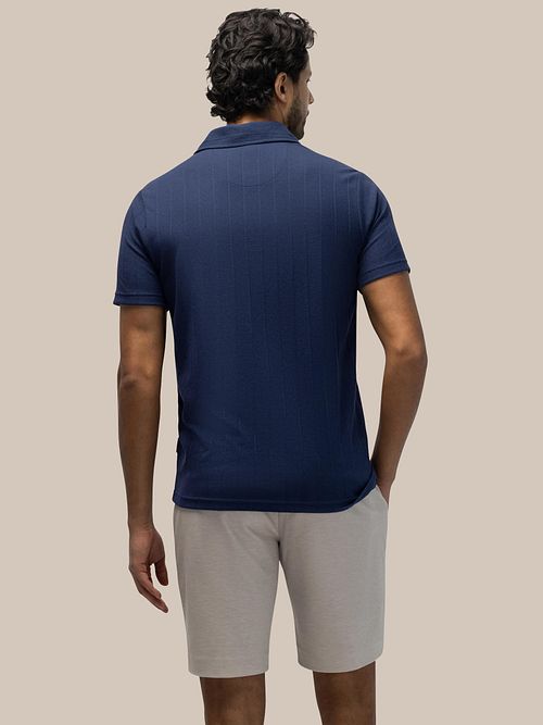 Polo State of Art modern fit con estructura Drop Needle azul marino Model / Achterkant