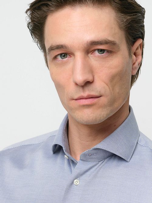 Profuomo Basketweave Overhemd Blauw Model / Detail