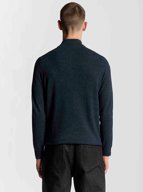 Pullover half zip in lana d’agnello Lyle & Scott navy Model / Achterkant