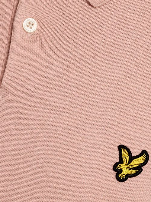 Lyle & Scott Stickad Piké Grapefrukt Rosa Model / Detail
