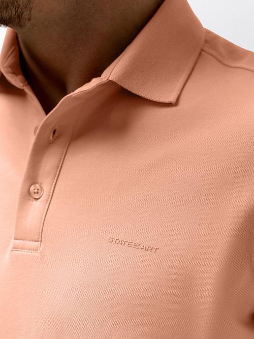 State of Art Pikétröja Korall Model / Detail