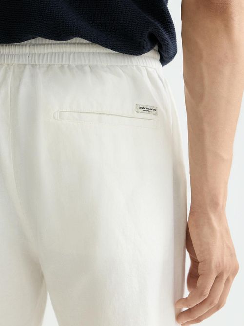 Scotch og Soda Fave Short Cotton Linen Off White Model / Detail