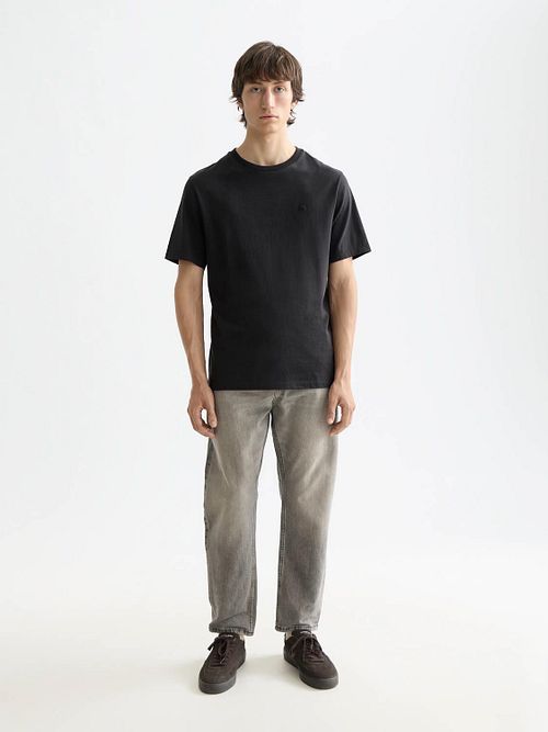 Scotch And Soda Core T-Shirt Negro Model / Voorkant