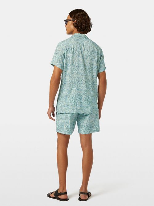 Scotch and Soda Koszula z krótkim rękawem z printem jasнозielona Model / Achterkant