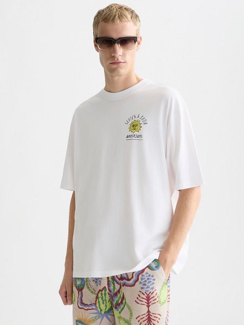 Scotch & Soda T-skjorte Med Trykk På Ryggen, Hvit Model / Voorkant