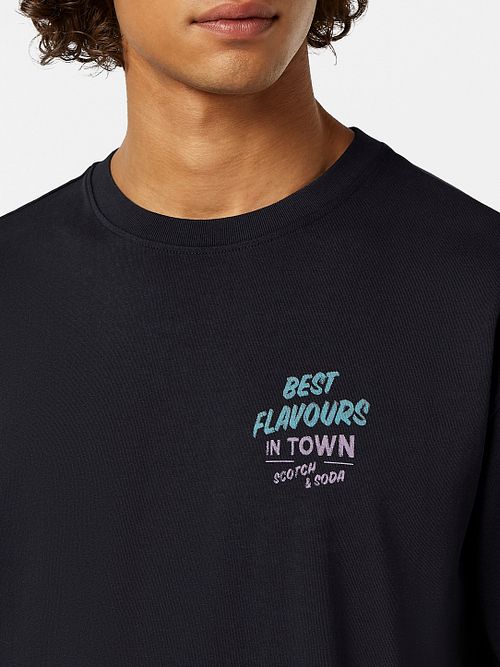 Scotch & Soda T-Shirt Artwork Svart Model / Detail