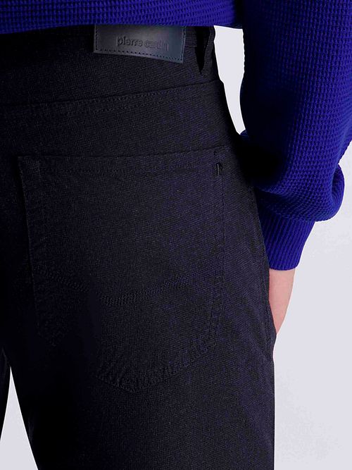 Spodnie Pierre Cardin Lyon Tapered Print granatowe Model / Detail