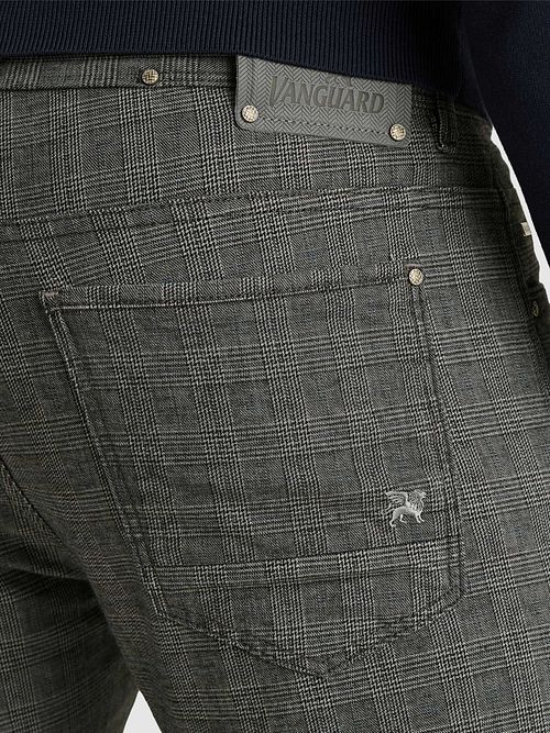 Spodnie Vanguard V850 Rider Colored Five Pocket w kolorze greige Model / Detail
