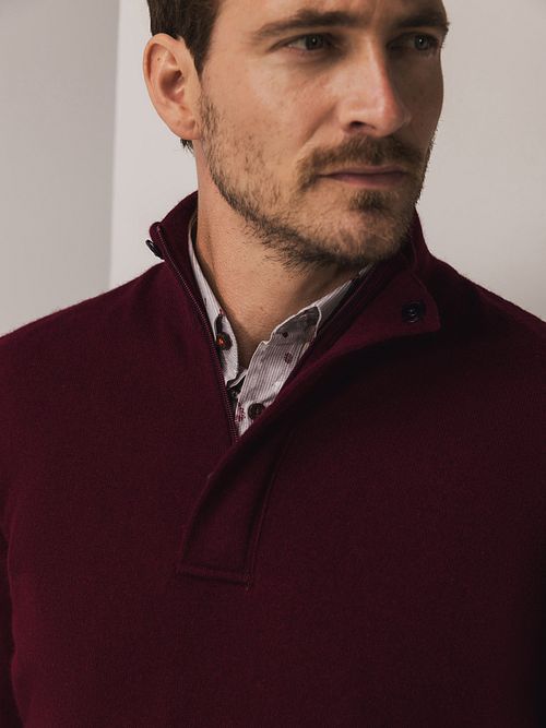State Of Art Half Zip Pullover Wool Blend Burgundy Model / Detail