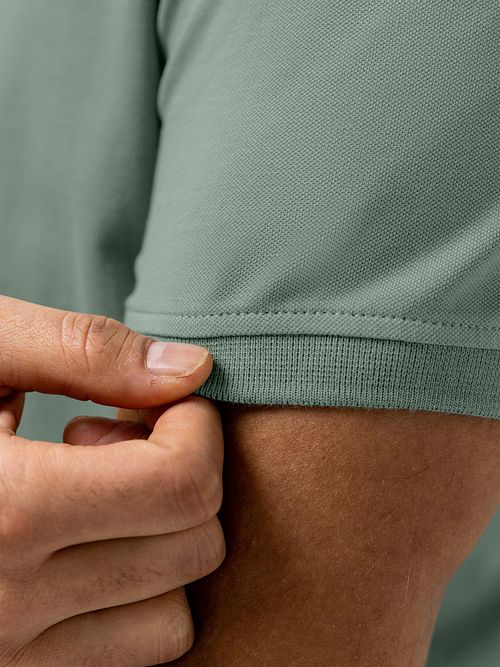 State of Art Polo Piqué Jade Model / Detail