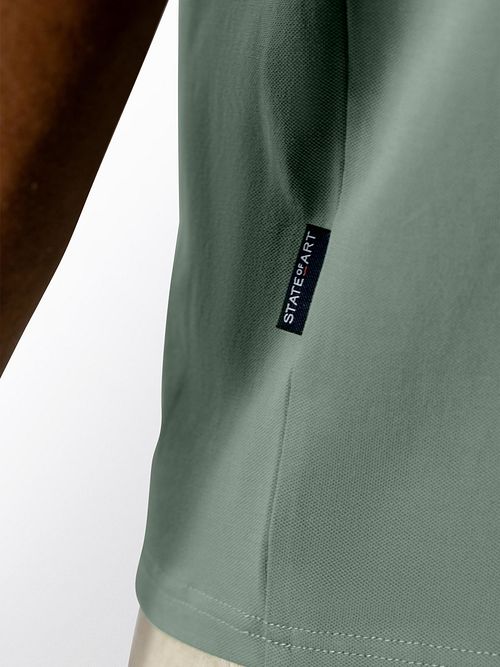 State of Art Poloshirt Piqué Jade Model / Detail