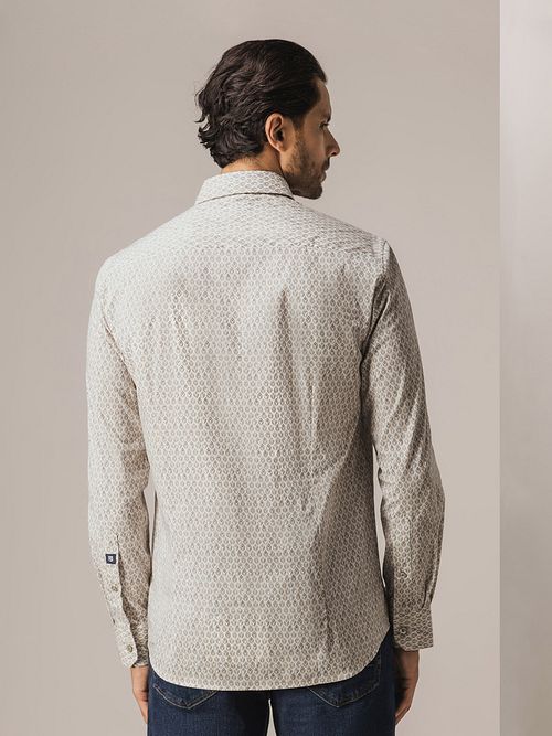 State of Art Skjorta Poplin Tryck Beige Model / Achterkant