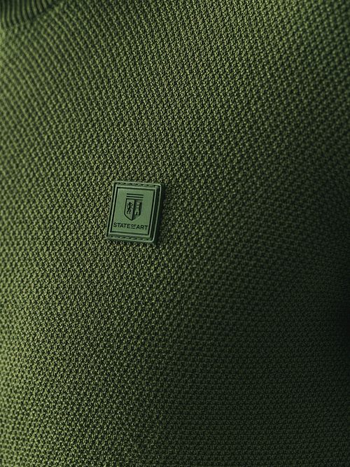State Of Art Sweter Half Zip Dark Green Model / Detail