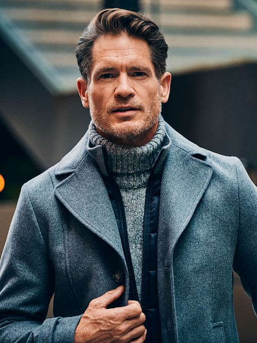 Steppin' Out Caban Coat Wool Grey Model / Detail