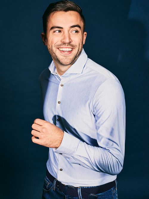 Suitable Herringbone Shirt Light Blue Model / Voorkant